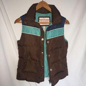 Aeropostale down vest size XS